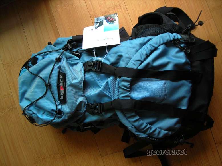 8. BigPack Sella 28L背包，全新。转让价RMB 200。