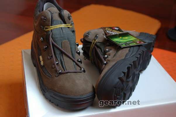 Picacho Gore-Tex Hiking Boots 3