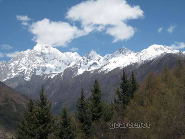 沿途风景，都是人家告诉我的，我路上一直在琢磨把球移出去