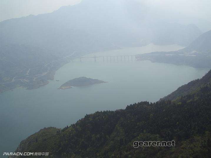 空中拍紫坪铺水库